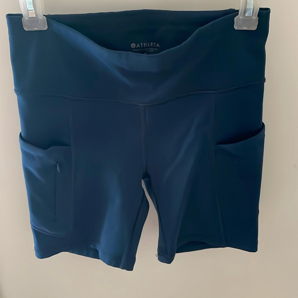 Athleta biker shorts size small Dark Navy Blue 7”